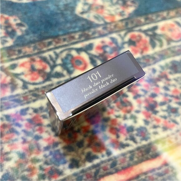 Cle De Peau Beaute POWDER BLUSH DUO- color 101- *BNIB* - Picture 3 of 3